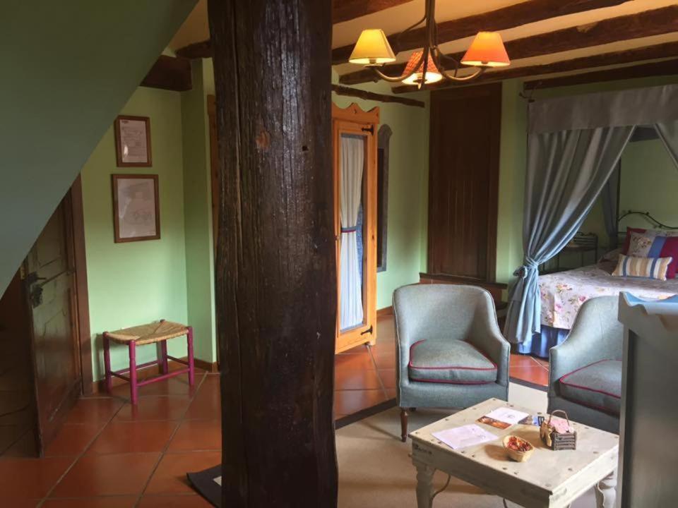 Casa De Santiago Guest House Albarracin Ngoại thất bức ảnh